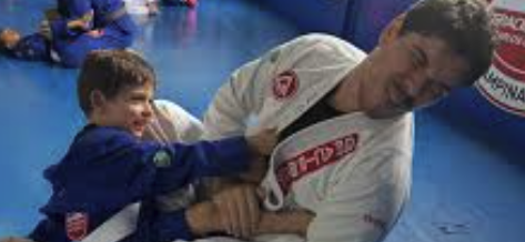 Find a BJJ School in Agoura: Gracie Barra