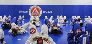 Gracie Barra Agoura clases Self Defense karate
